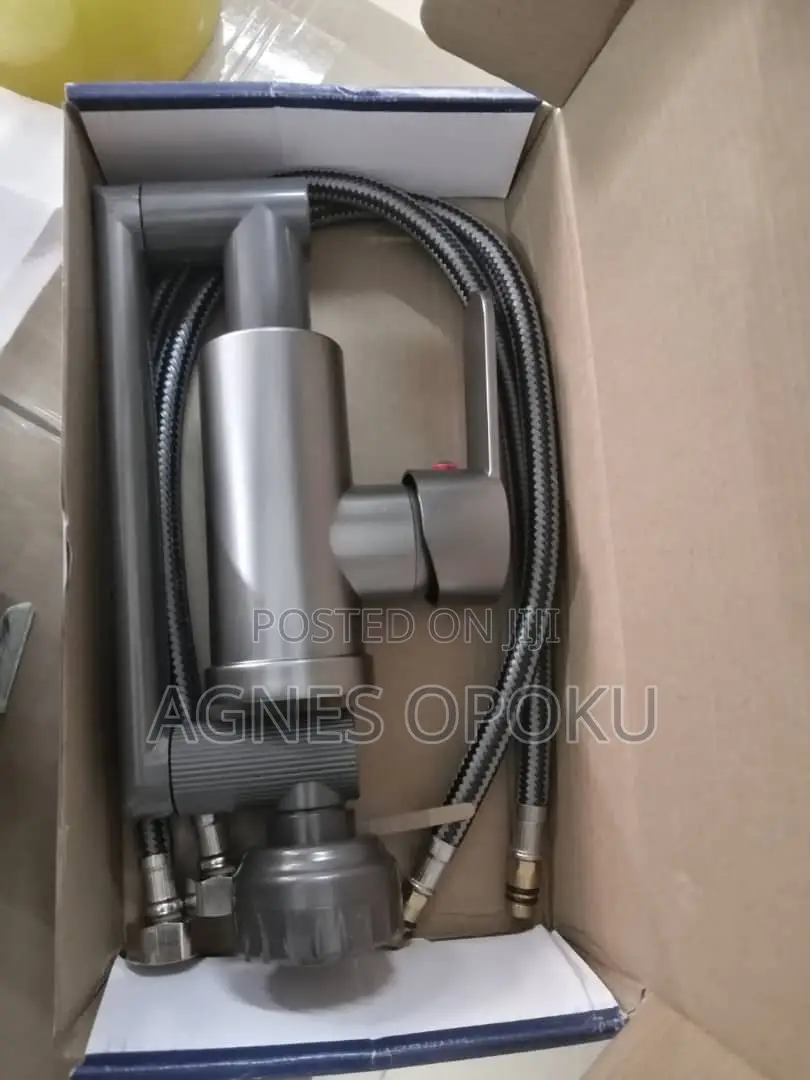 Sink Taps / Pipes
