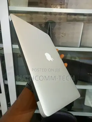 Laptop Apple MacBook Air 2012 8GB Intel Core I5 SSD 128GB