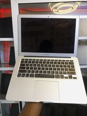 Laptop Apple MacBook 2015 8GB Intel Core I5 SSD 128GB