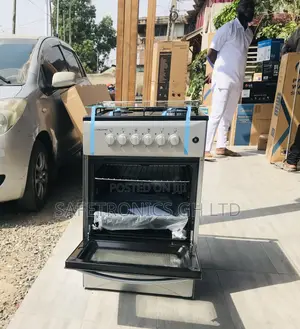 Adjustable 50by50 4 Gas Cooker Oven Volcano