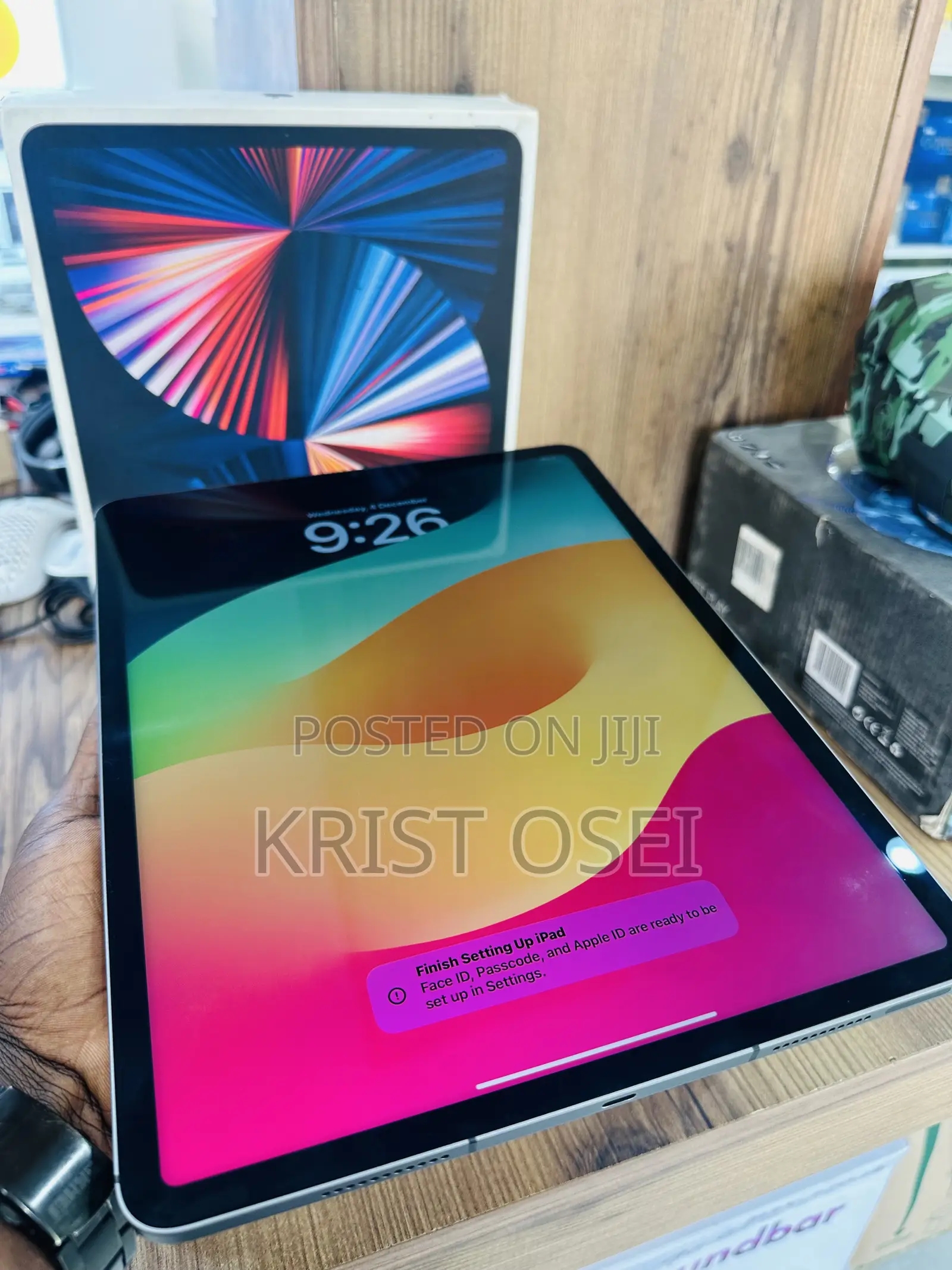 Apple iPad Pro 12.9 (2020) 256 GB Gray