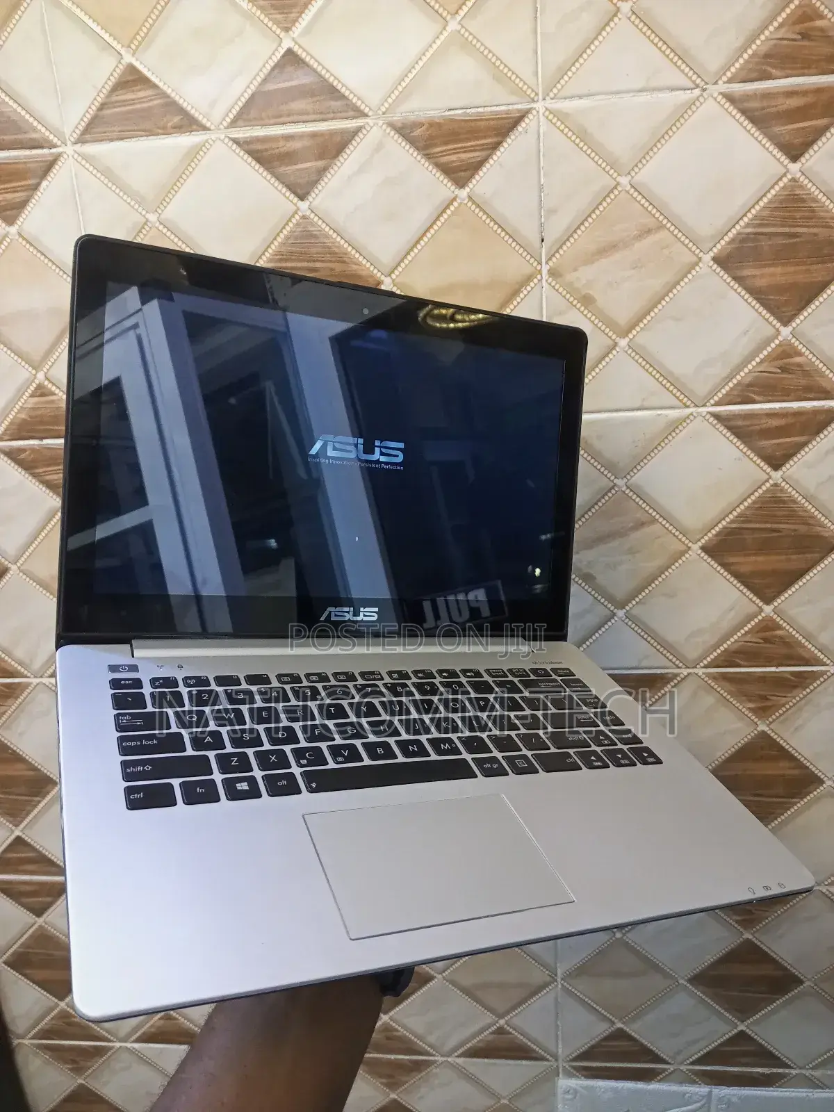 Laptop Asus VivoBook S451LA 6GB Intel Core I5 HDD 500GB