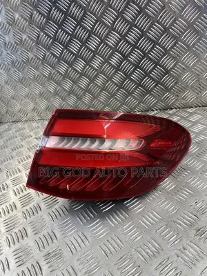 Mercedes Benz GLC 2017 Rear Tail Light