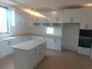 4bdrm House in Skm Properties, Adjiriganor for sale