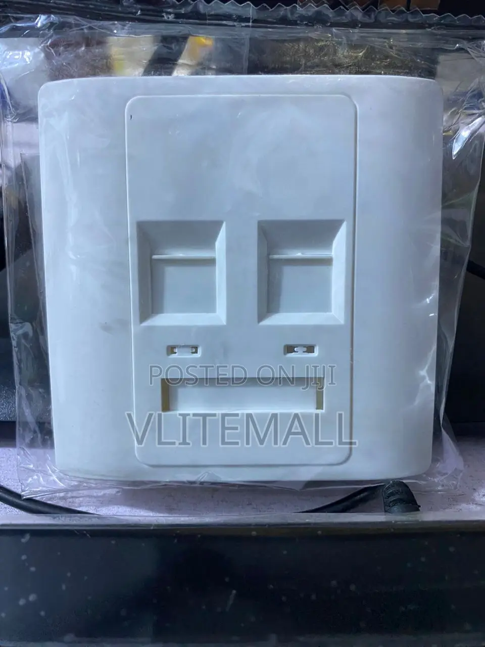 Double Faceplate