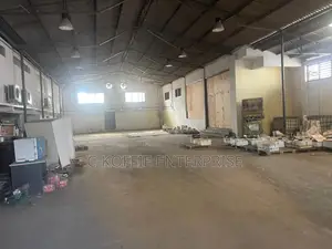 1000 SQM Warehiuse at Achimota for Rent