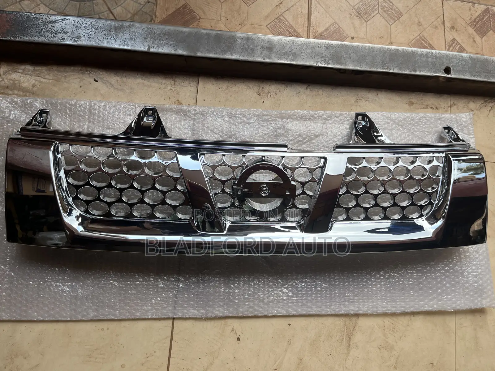 Nissan Hardbody Front Shells