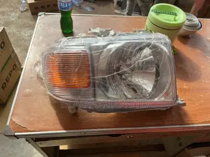 Lancruiser Pickup Headlight Pair