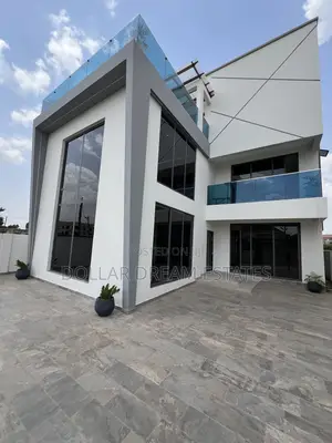 4bdrm House in East Legon for sale