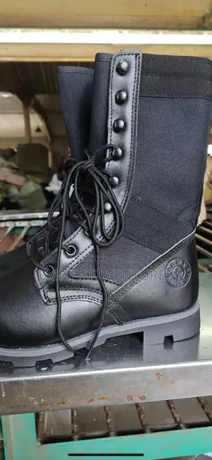 Security Mirror Boots