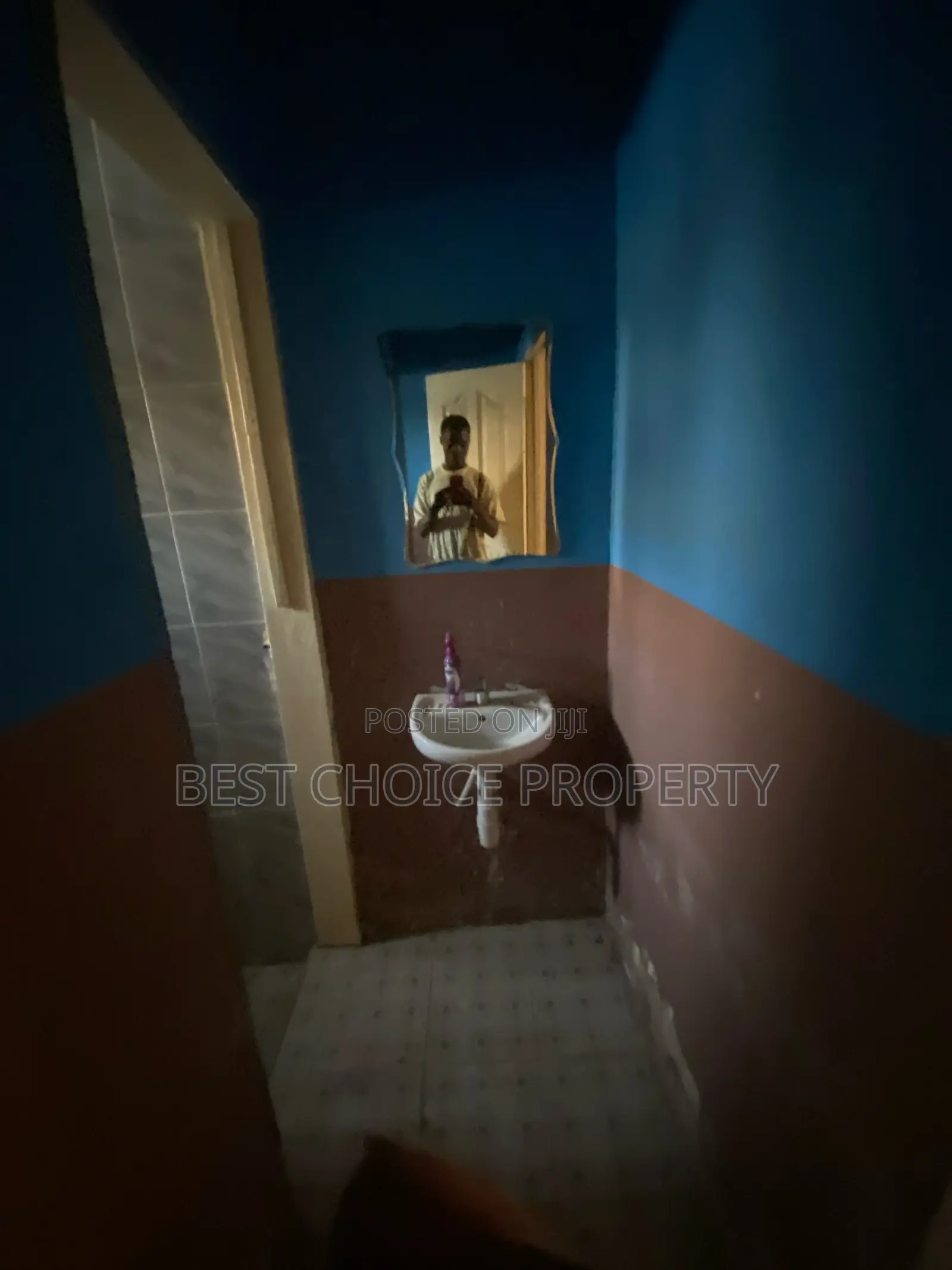 3bdrm Apartment in Housing Down, Adenta for rent