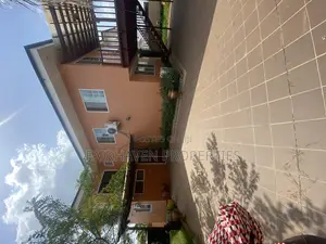 3bdrm House in East Airport for rent