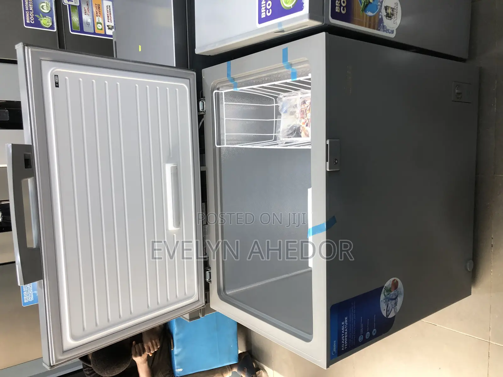 Affordable and Quality Midea Freezer With Two Stars 198liter