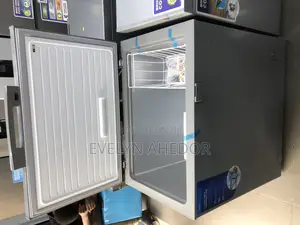 Affordable and Quality Midea Freezer With Two Stars 198liter