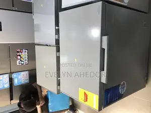 Affordable and Quality Midea Freezer With Two Stars 198liter
