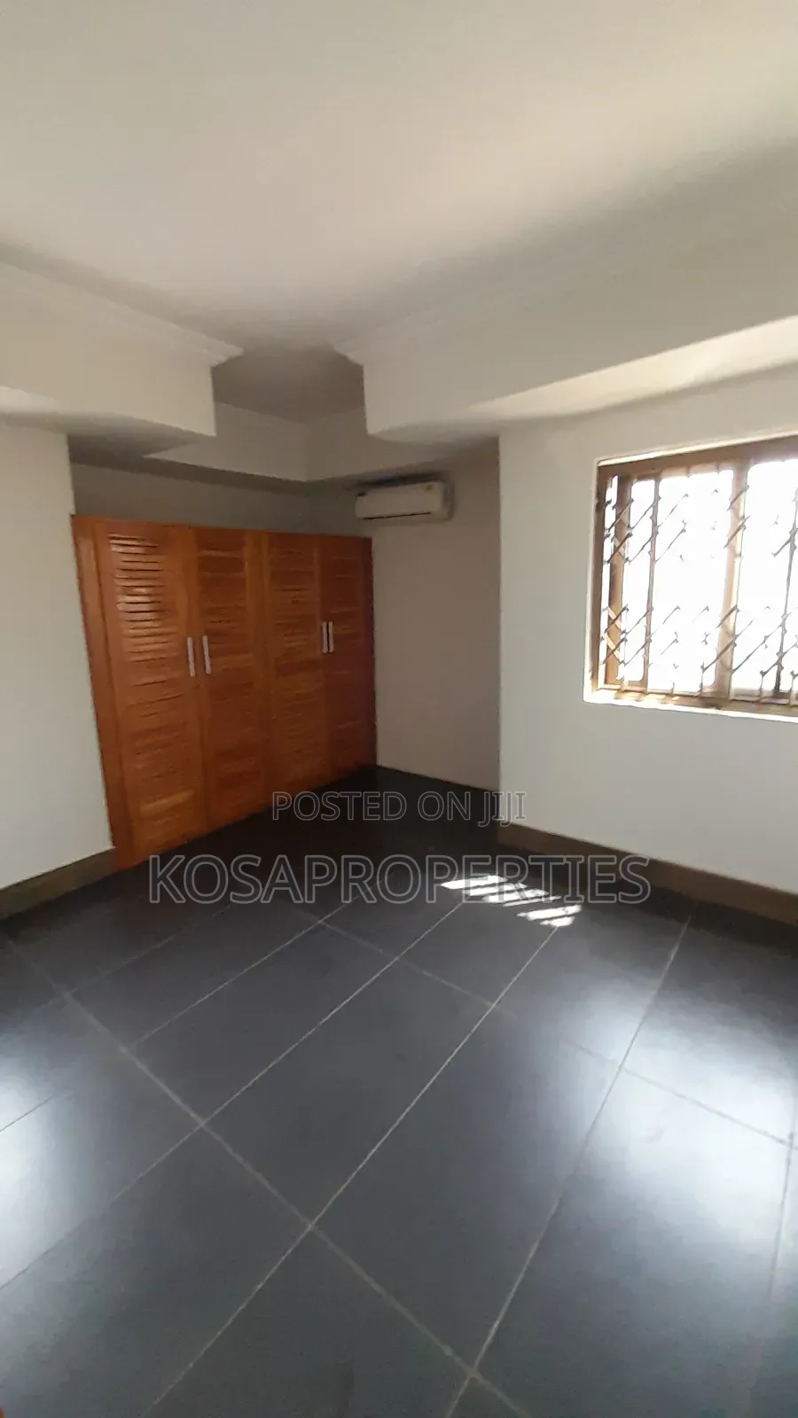 2bdrm Apartment in Adjiringanor, Adjiriganor for sale