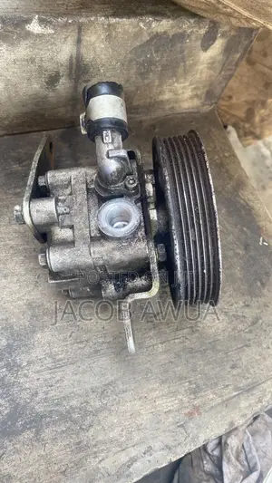 Nissan X-Trai Power Steering Pump/ 2007-2013