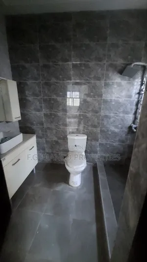 4bdrm House in Kg.Franco Real, East Legon for rent