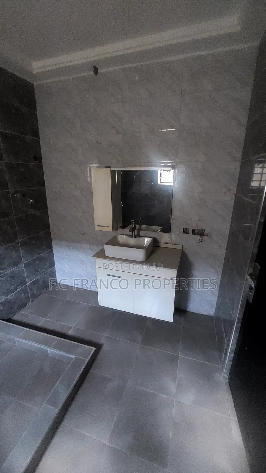 4bdrm House in Kg.Franco Real, East Legon for rent