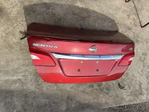 Nissan Sentra Back Boot