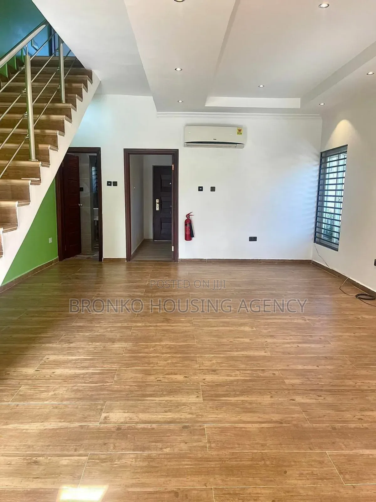 3bdrm Townhouse / Terrace in Bronko Housing, Burma Camp for rent