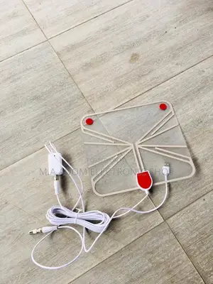 Transparent Indoor Antenna With Booster