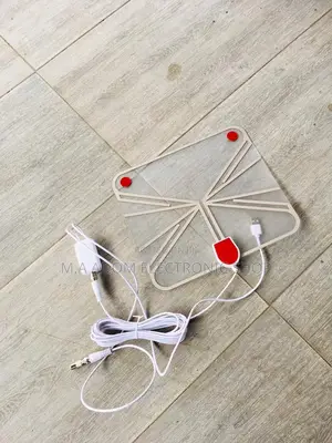 Transparent Indoor Antenna With Booster:Effortless Style