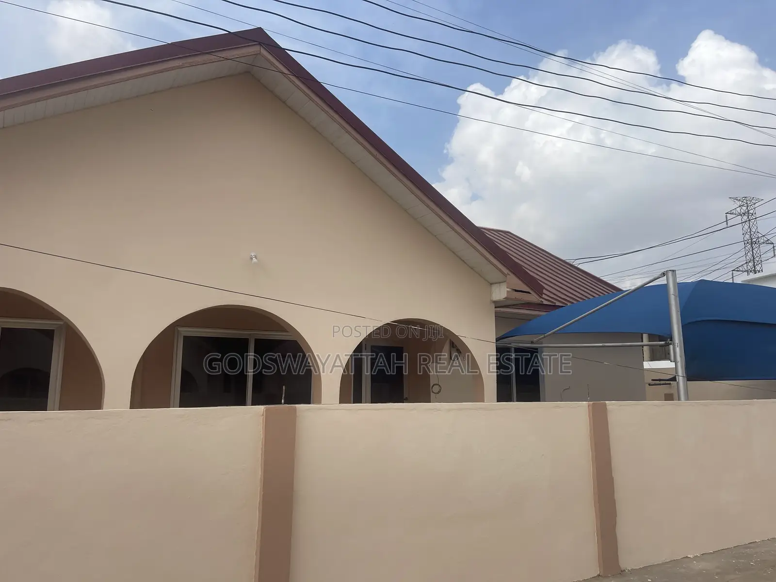 3bdrm House in East London, Adjiriganor for rent