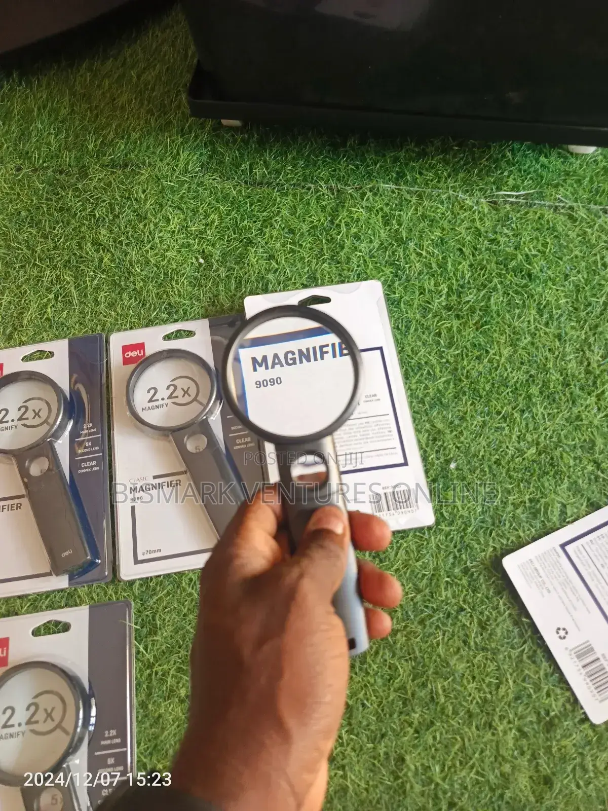 70mm Magnify Glasses 2.2x and 5x