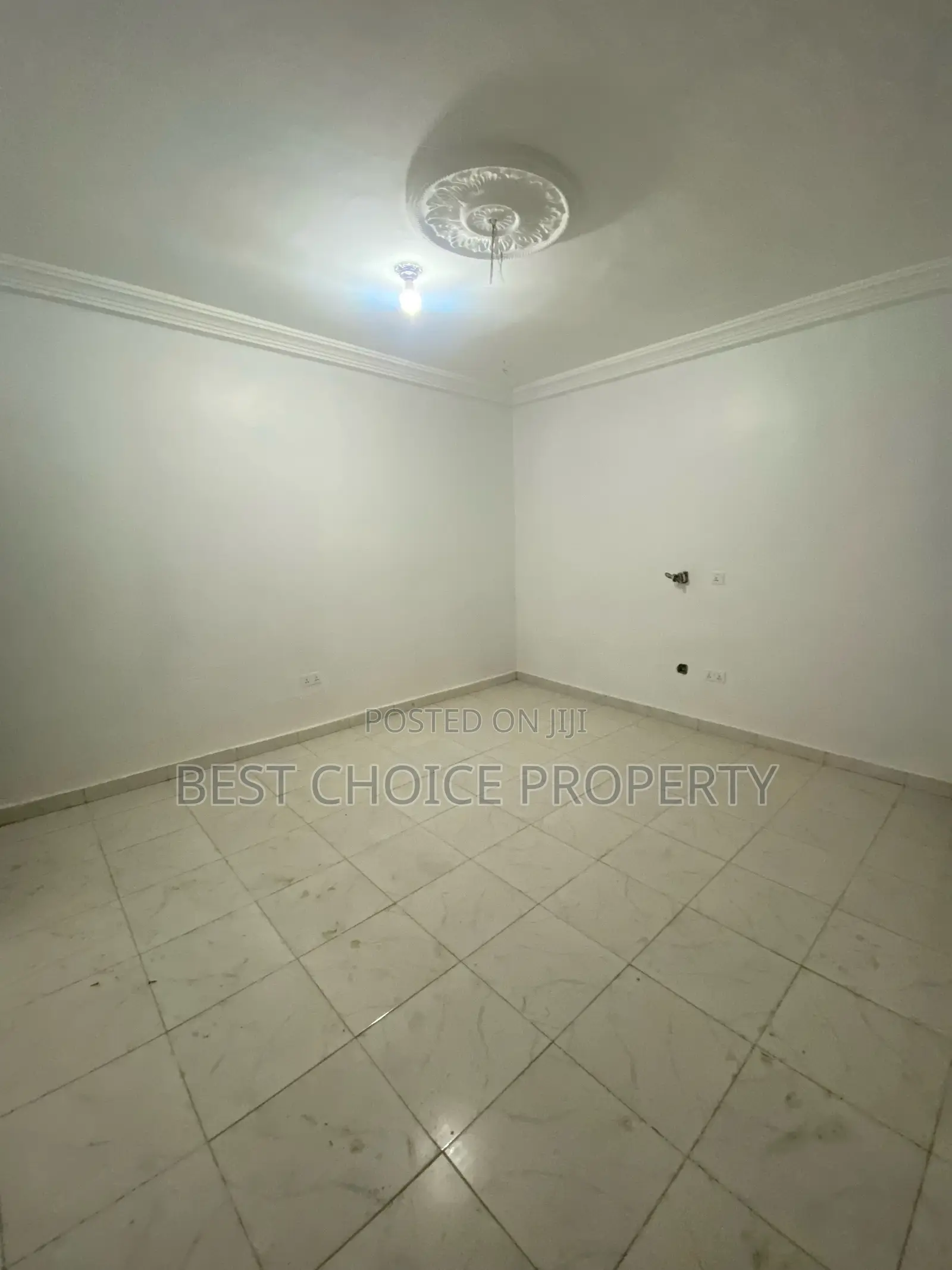 1bdrm Apartment in Lakeside Community 8, Adenta for rent
