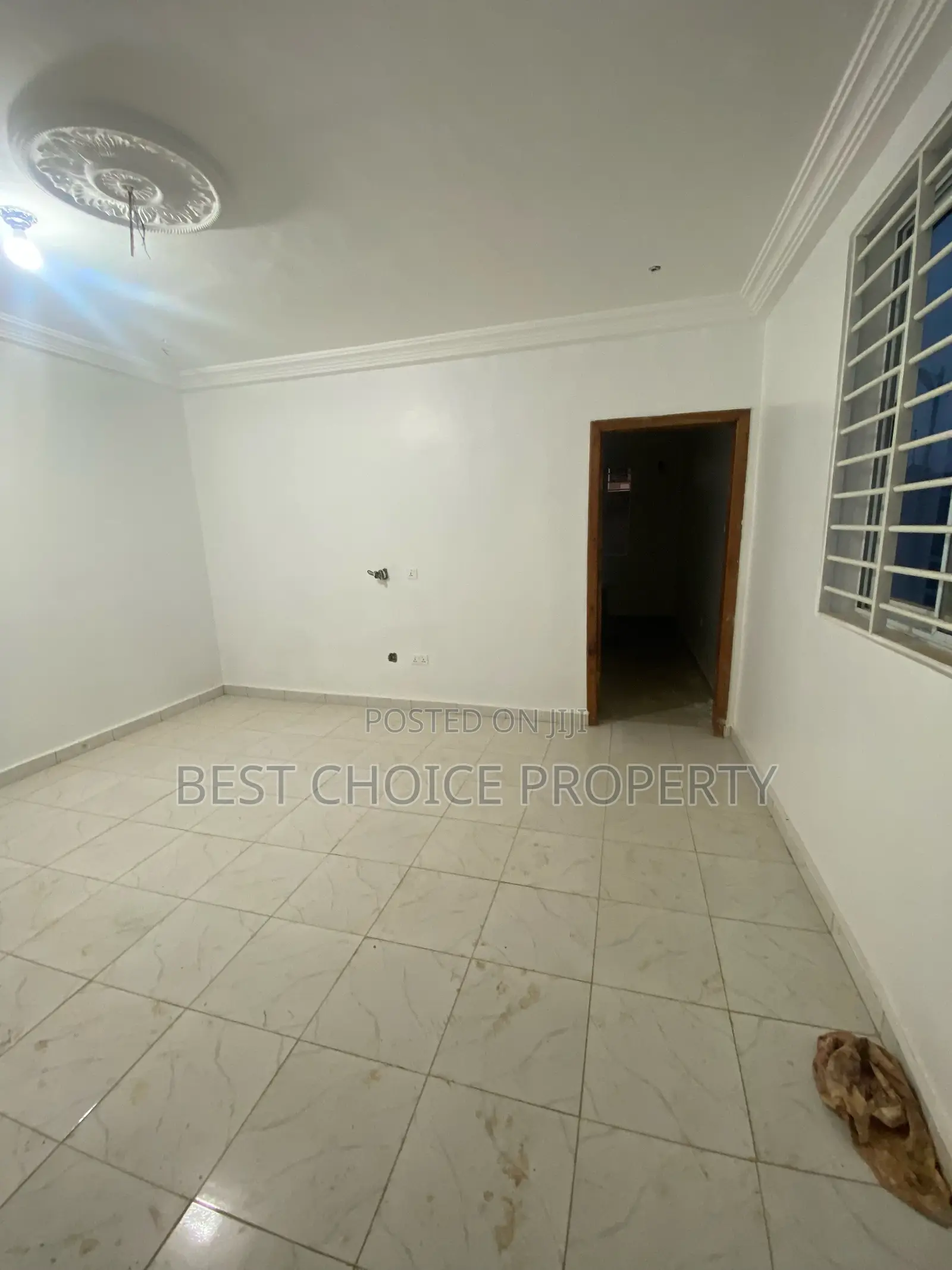 1bdrm Apartment in Lakeside Community 8, Adenta for rent