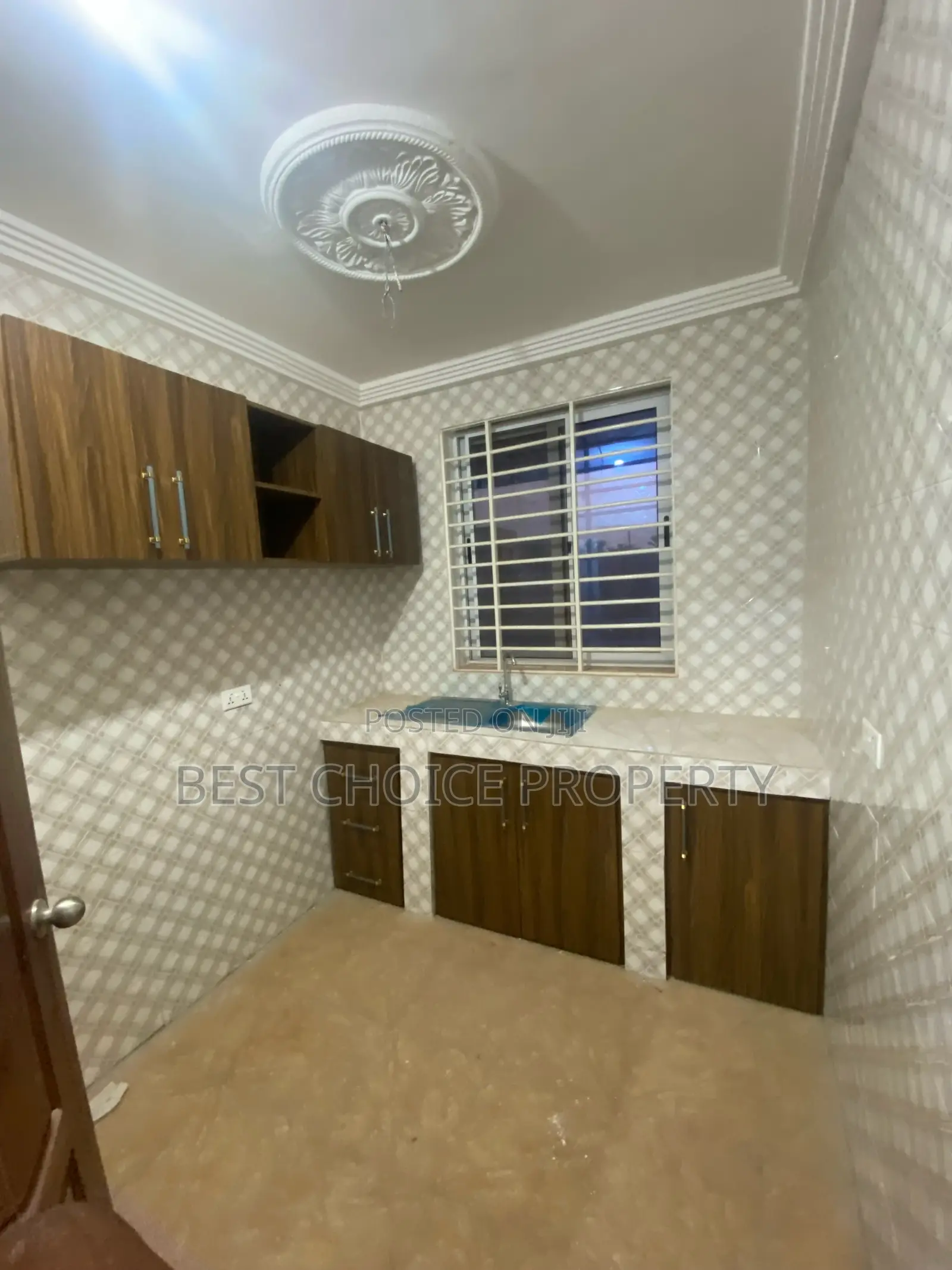 1bdrm Apartment in Lakeside Community 8, Adenta for rent