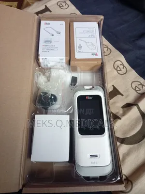 Hand Held Pulse Oximeter and Infrared Thermometer ( Masimo)