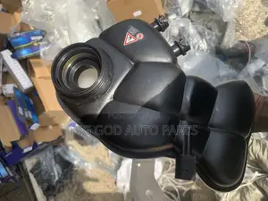 Mercedes Benz C 250 W204 Water Coolant Tank