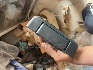 Hilux Vigo Tailboard Opener