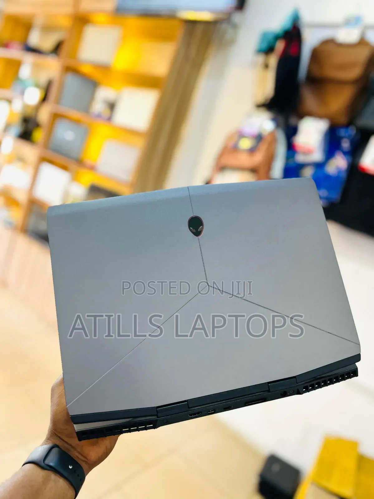 Laptop Alienware Area-51m 32GB Intel Core I9 SSD 1T