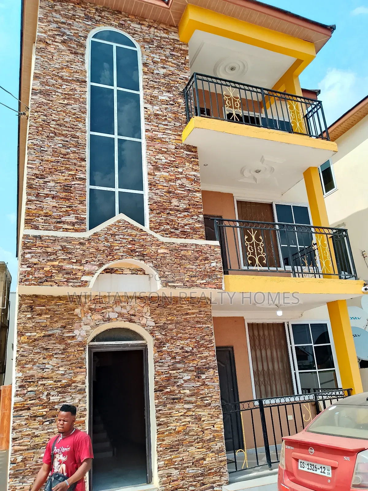 3bdrm Apartment in M.F Estate Area, for rent