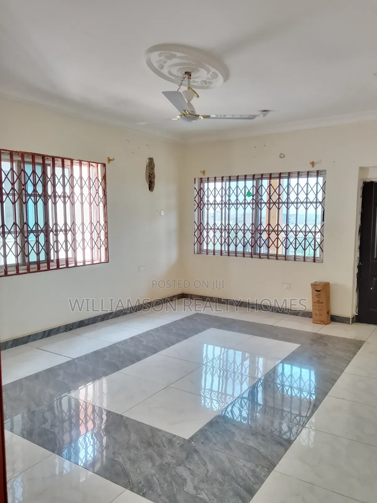 3bdrm Apartment in M.F Estate Area, for rent