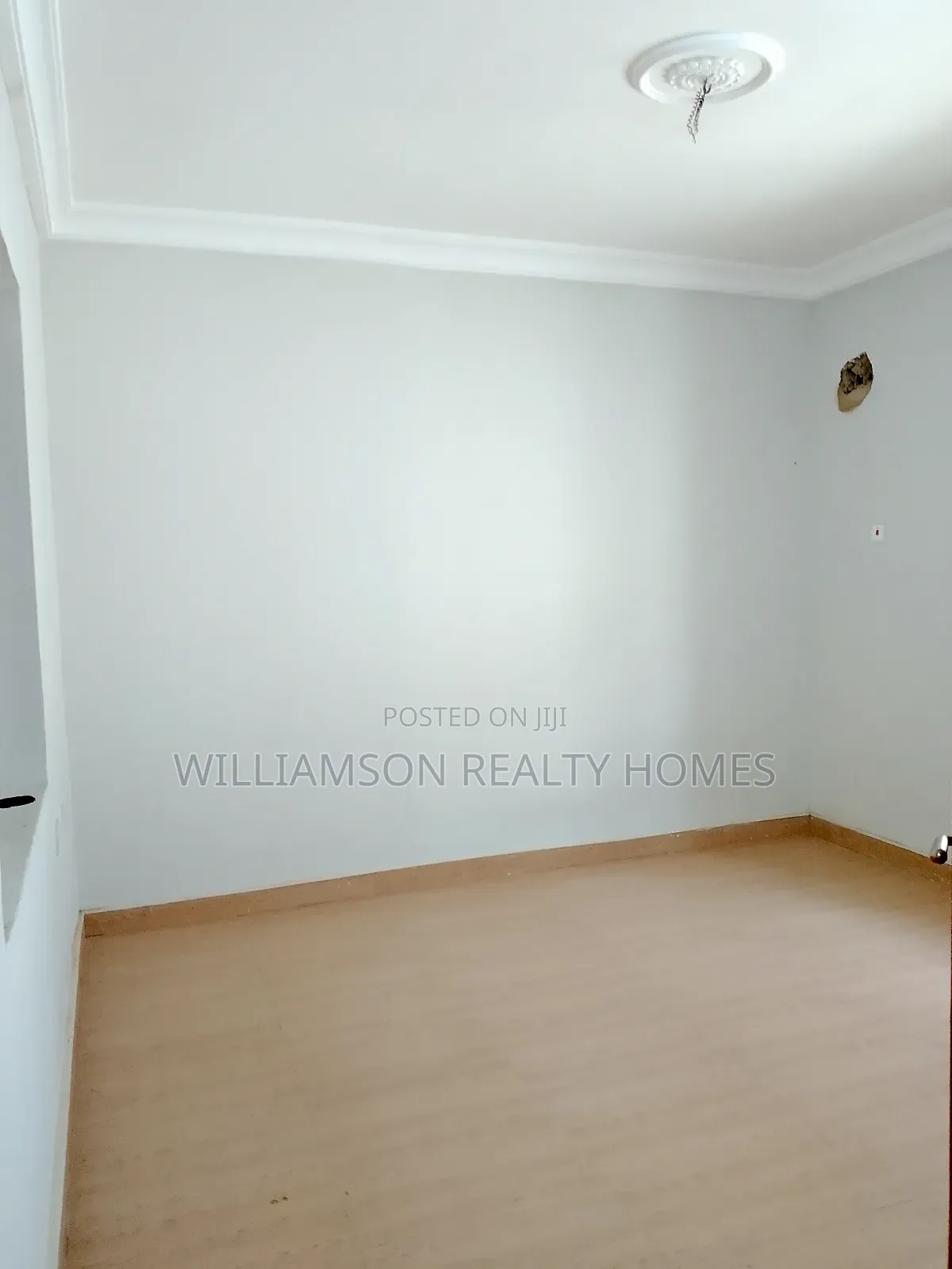 3bdrm Apartment in M.F Estate Area, for rent