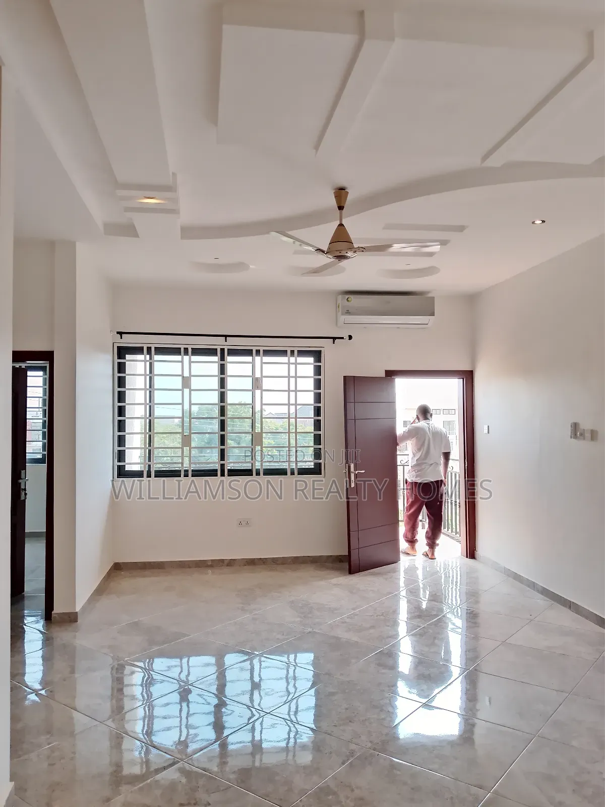 3bdrm Apartment in M.F Estate Area, for rent