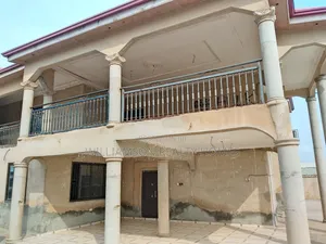 5bdrm House in Hfc Estate Area, Spintex for rent