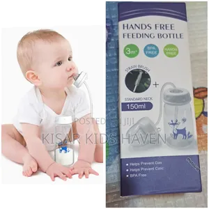 Hand Free Feeding Bottle With Straw Brush 150ml