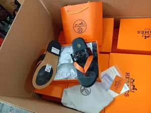 Hermes Men’S Leather Slippers