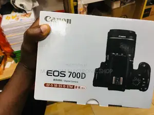 Canon EOS 700D: Capture Your World in Vivid Detail