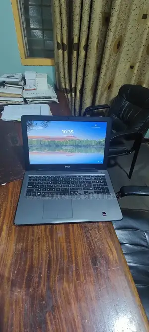 Laptop Dell Inspiron 15 5567 16GB Intel Core i7 SSD 256GB