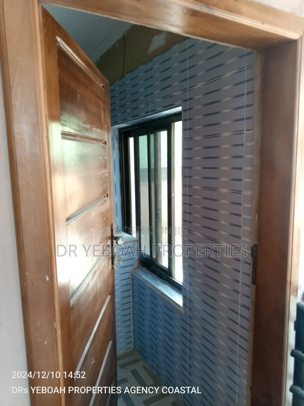 2bdrm Apartment in Spintex:- 2 Bedrooms for rent
