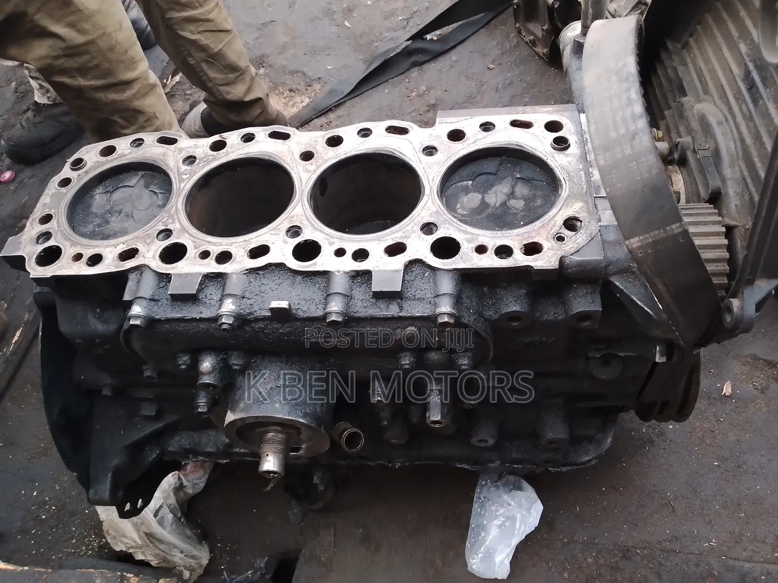 Toyota Hilux 5L Half Blog Add for All Diesel Cars