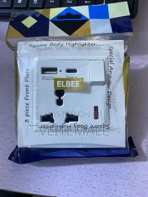 ELBEE Single Socket With USB TYPE C and Light