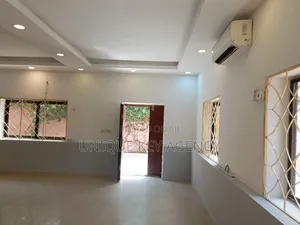 4bdrm House in Unique Key Agency, Tesano for rent