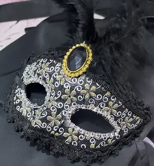 Masquerade Mask (Plastic/Fabric) Minimum Purchase 10pis